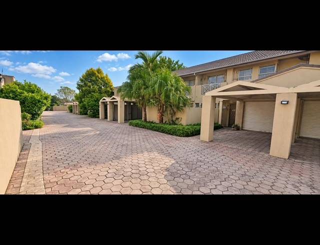 2 BEDROOM TOWNHOUSE FOR SALE IN WIERDA PARK